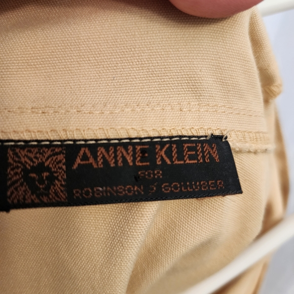 VTG Anne Klein for Robinson & Golluber poncho cape. - Picture 9 of 9